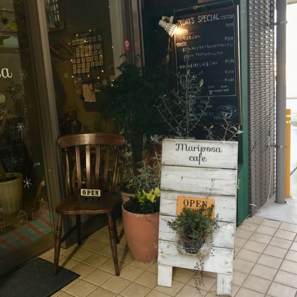 マリポサカフェ（mariposa cafe）入り口
